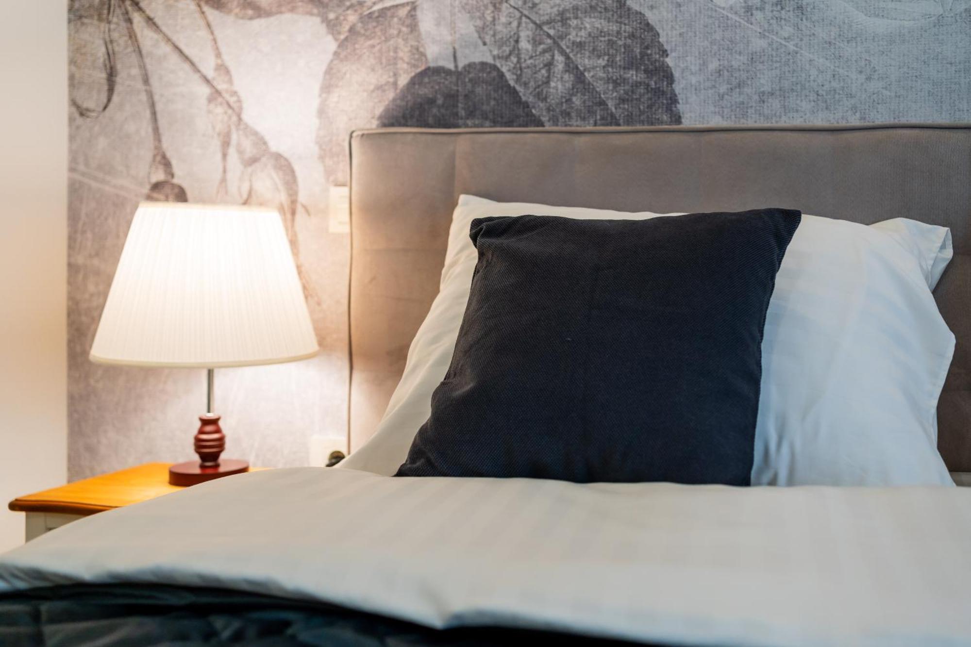 Aurelia Antik Apartments & Rooms, Zagreb City Center Szoba fotó