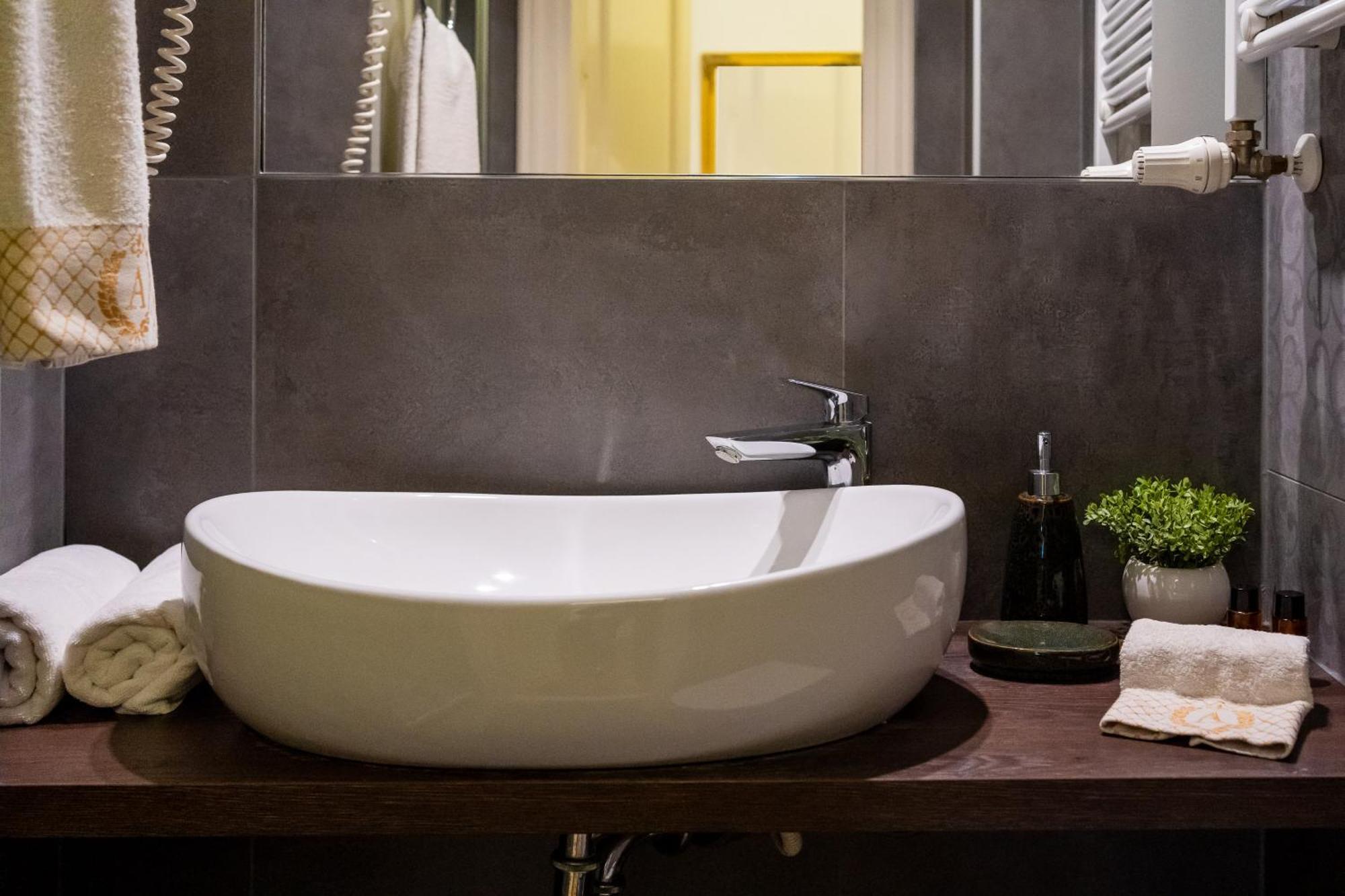 Aurelia Antik Apartments & Rooms, Zagreb City Center Szoba fotó