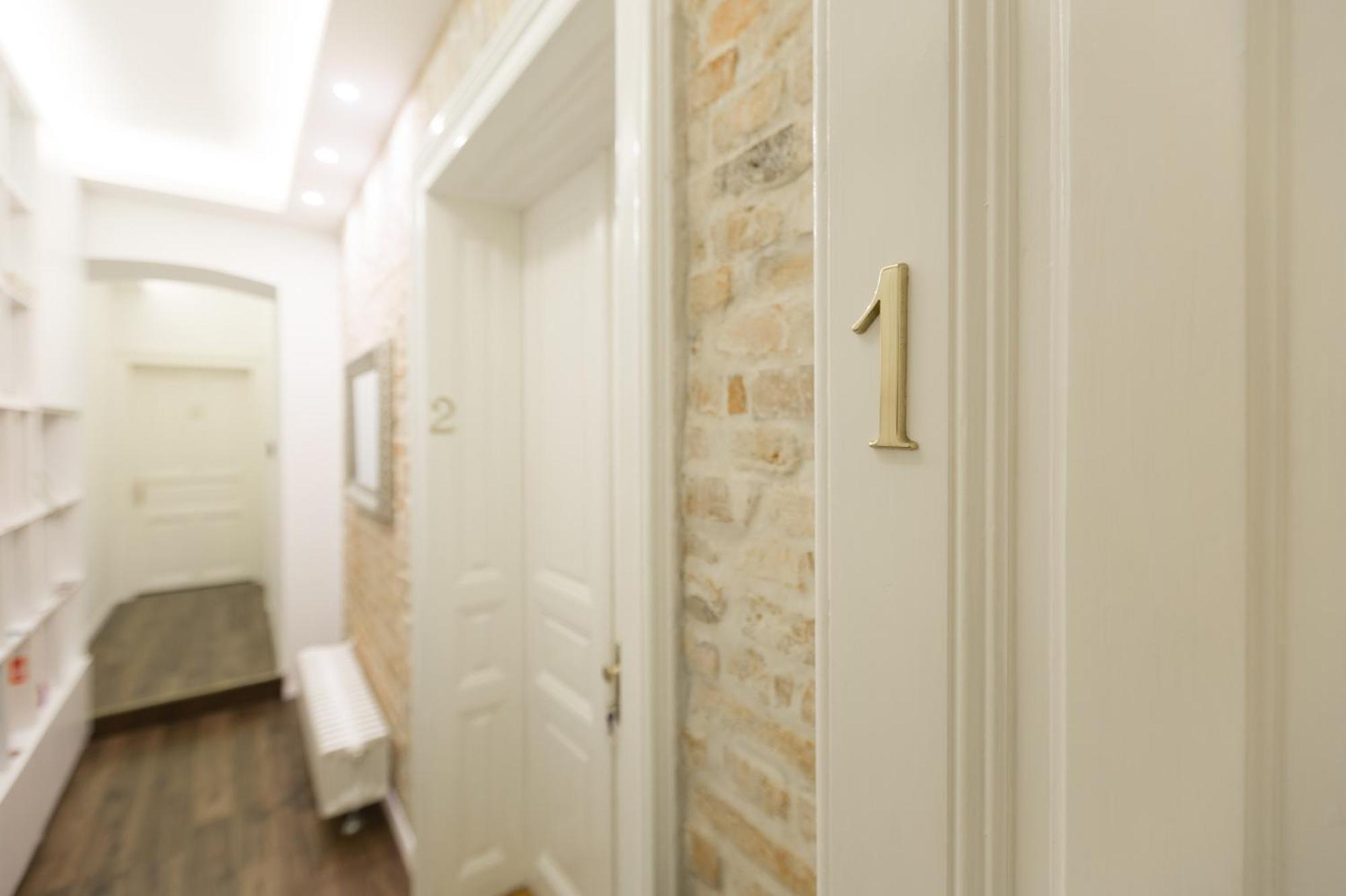 Aurelia Antik Apartments & Rooms, Zagreb City Center Kültér fotó